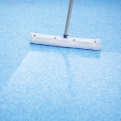 Vloer schoonmaken met een HG-product